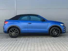 Volkswagen T-Roc (2021) thumbnail 3
