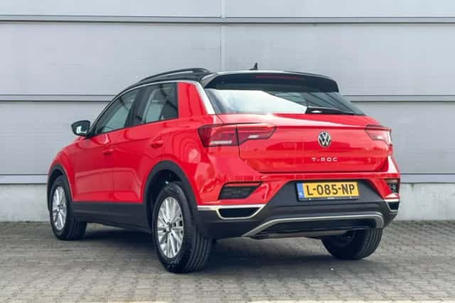 Volkswagen T-Roc (2021) thumbnail 11