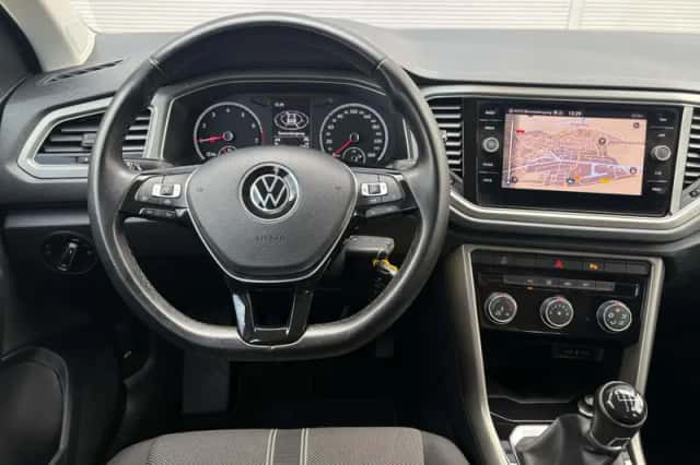 Volkswagen T-Roc (2021) thumbnail 22