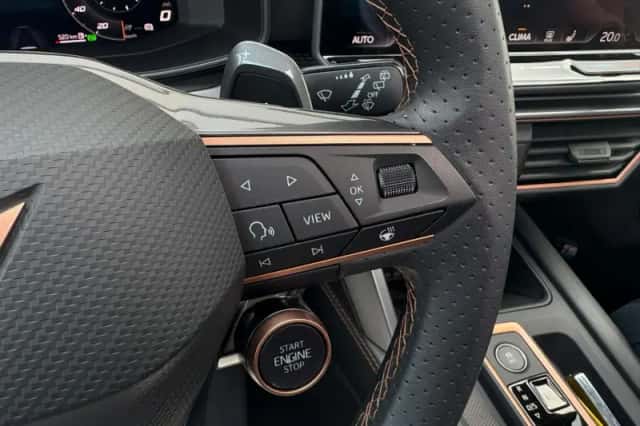 CUPRA Leon Sportstourer (2025) thumbnail 25