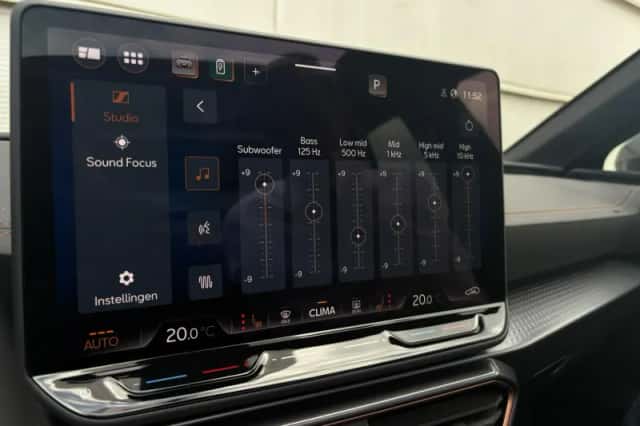 CUPRA Leon Sportstourer (2025) thumbnail 42