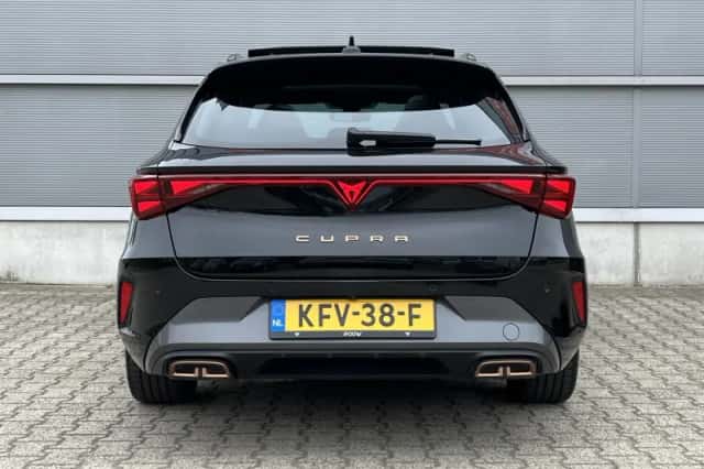 CUPRA Leon Sportstourer (2025) thumbnail 11