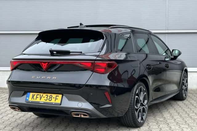 CUPRA Leon Sportstourer (2025) thumbnail 3