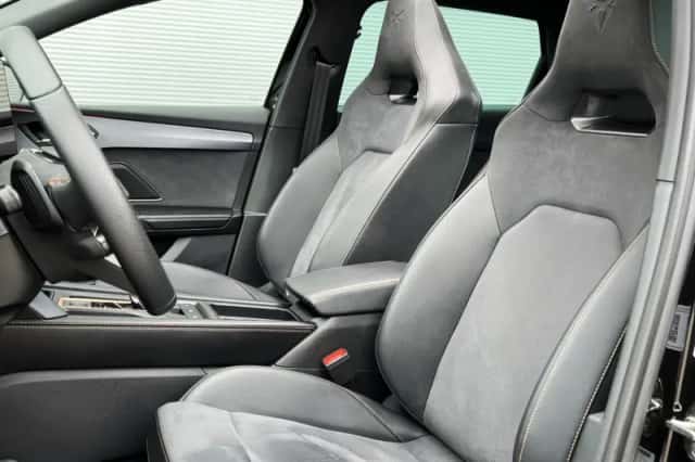 CUPRA Leon Sportstourer (2025) thumbnail 5