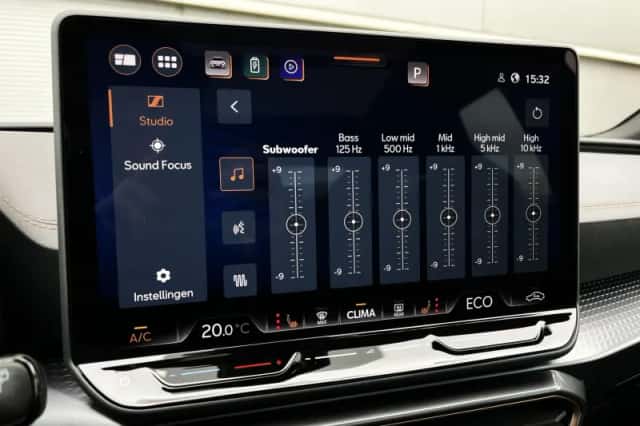 CUPRA Leon Sportstourer (2025) thumbnail 43