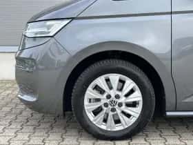 Volkswagen Multivan (2024) thumbnail 15