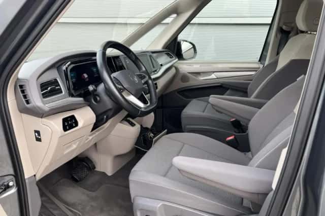 Volkswagen Multivan (2024) thumbnail 27
