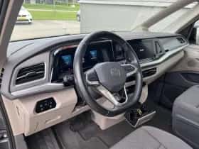Volkswagen Multivan (2024) thumbnail 46