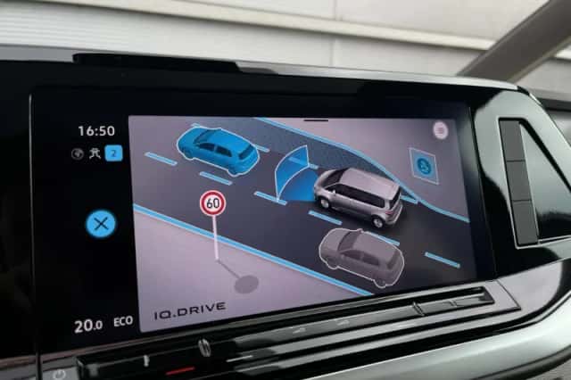 Volkswagen Multivan (2024) thumbnail 52