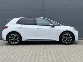 Volkswagen ID.3 (2020) thumbnail 3