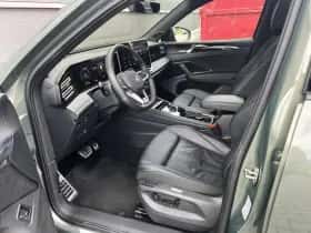 Volkswagen Tiguan (2025) thumbnail 4