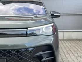 Volkswagen Tiguan (2025) thumbnail 8