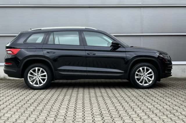 Škoda Kodiaq (2021) thumbnail 3