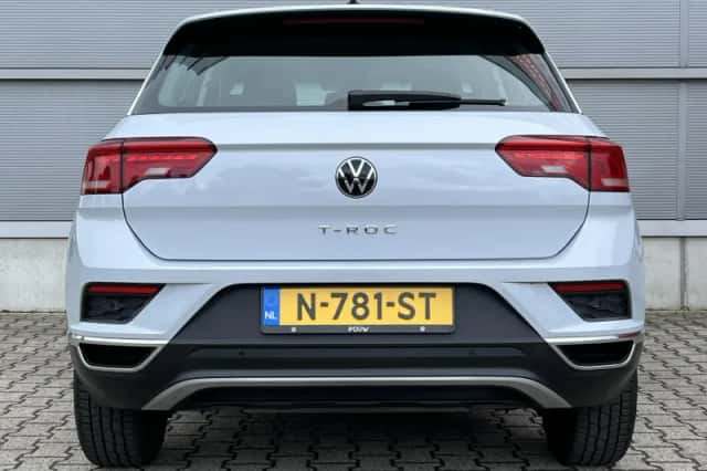 Volkswagen T-Roc (2022) thumbnail 11