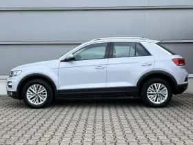 Volkswagen T-Roc (2022) thumbnail 13