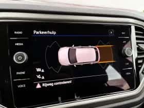 Volkswagen T-Roc (2022) thumbnail 27