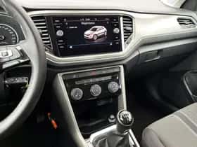 Volkswagen T-Roc (2022) thumbnail 29
