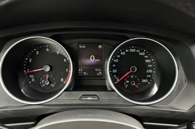 Volkswagen Tiguan (2020) thumbnail 23
