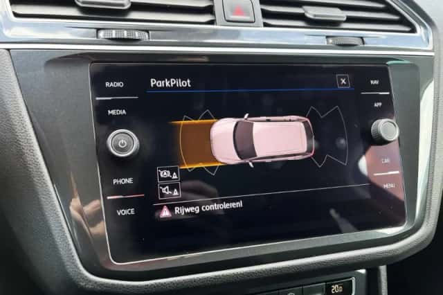 Volkswagen Tiguan (2020) thumbnail 29