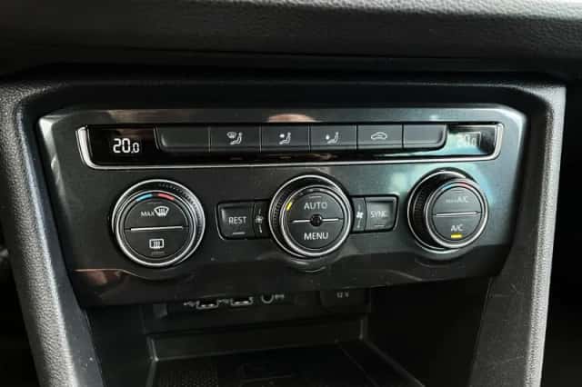 Volkswagen Tiguan (2020) thumbnail 30