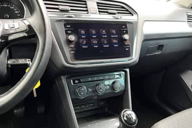 Volkswagen Tiguan (2020) thumbnail 32