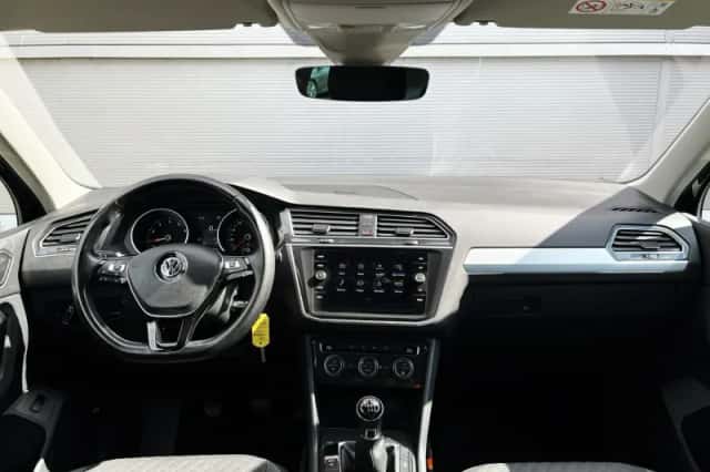 Volkswagen Tiguan (2020) thumbnail 5