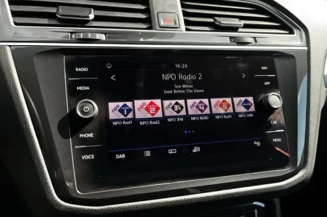 Volkswagen Tiguan (2020) thumbnail 42