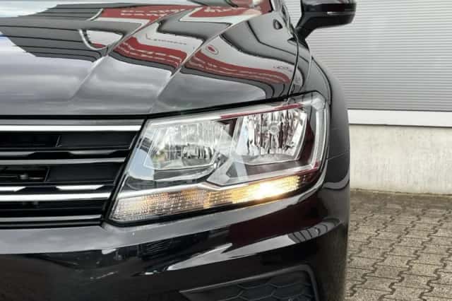 Volkswagen Tiguan (2020) thumbnail 9