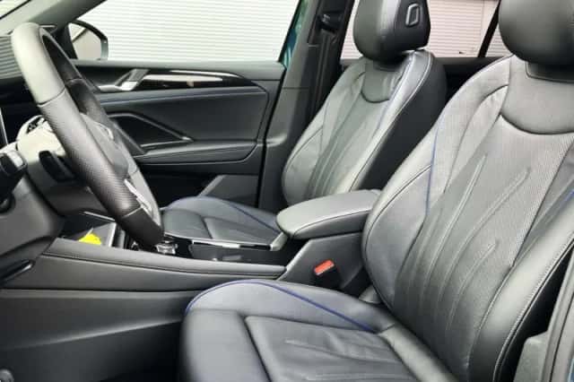 Volkswagen Tiguan (2025) thumbnail 4