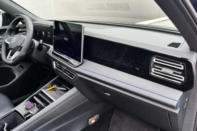 Volkswagen Tiguan (2025) thumbnail 37