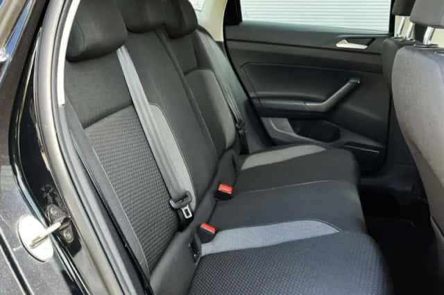 Volkswagen Polo (2022) thumbnail 16