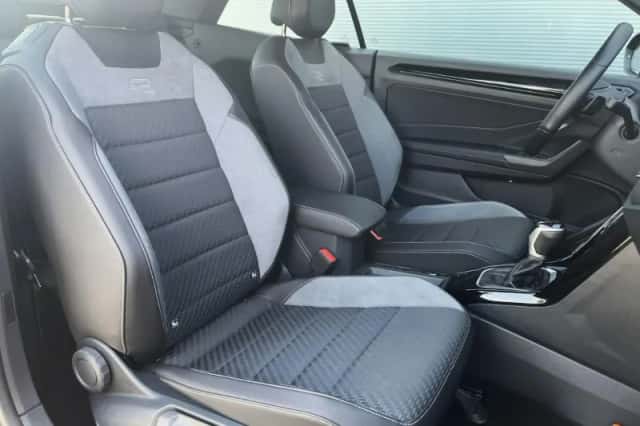 Volkswagen T-Roc (2022) thumbnail 16