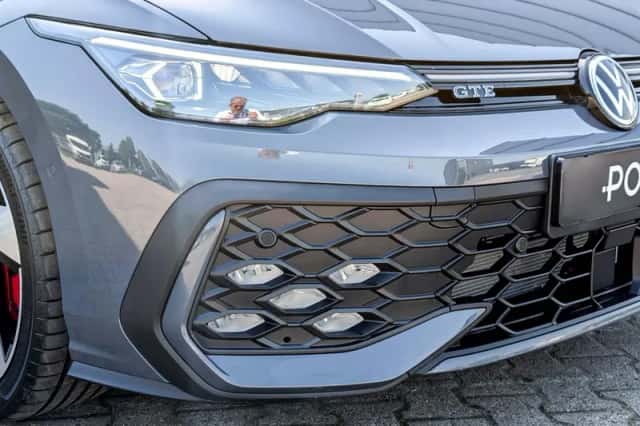 Volkswagen Golf (2025) thumbnail 10