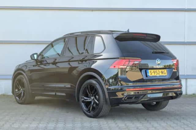 Volkswagen Tiguan (2023) thumbnail 12