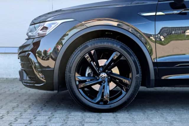 Volkswagen Tiguan (2023) thumbnail 14