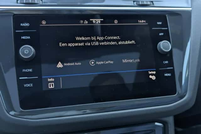 Volkswagen Tiguan (2023) thumbnail 27