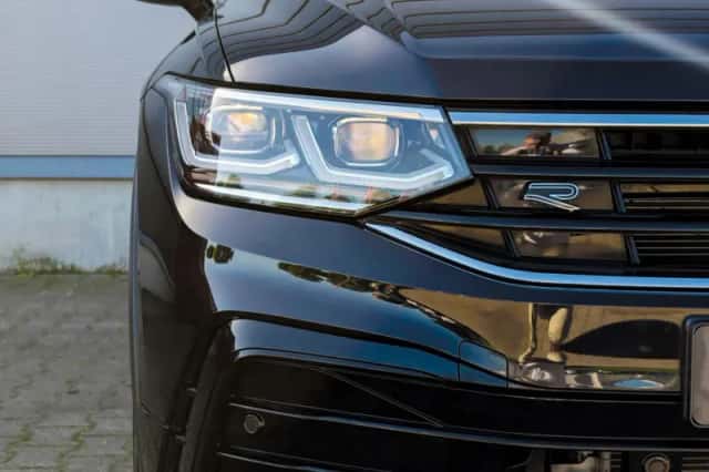 Volkswagen Tiguan (2023) thumbnail 9