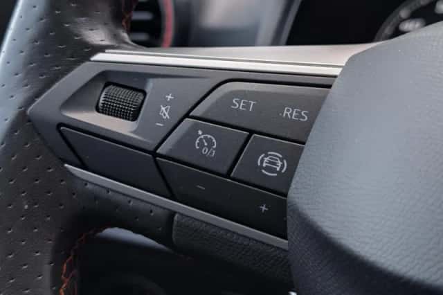 SEAT Arona (2022) thumbnail 23