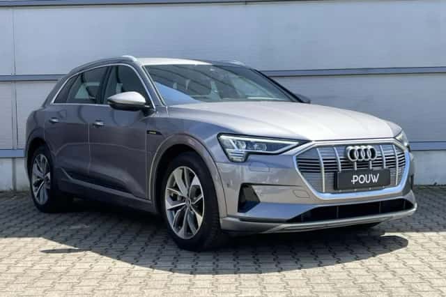 Audi e-tron (2020) thumbnail 11