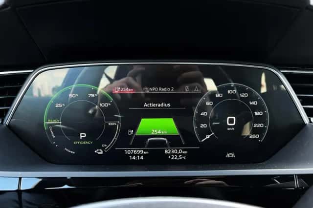 Audi e-tron (2020) thumbnail 30