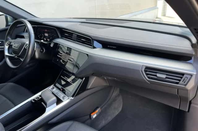 Audi e-tron (2020) thumbnail 40
