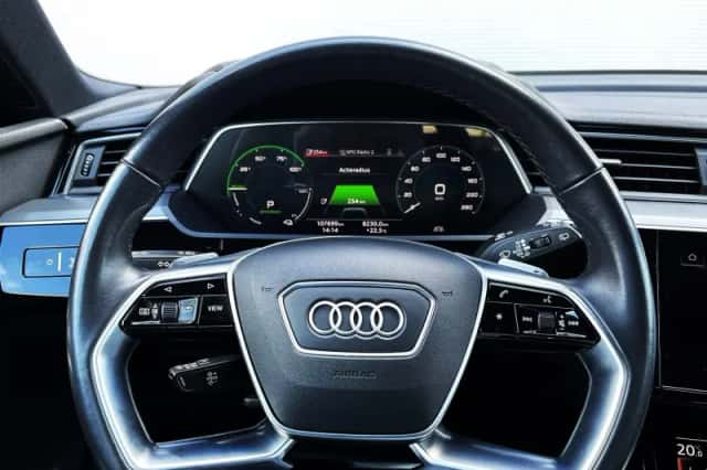 Audi e-tron (2020) thumbnail 46