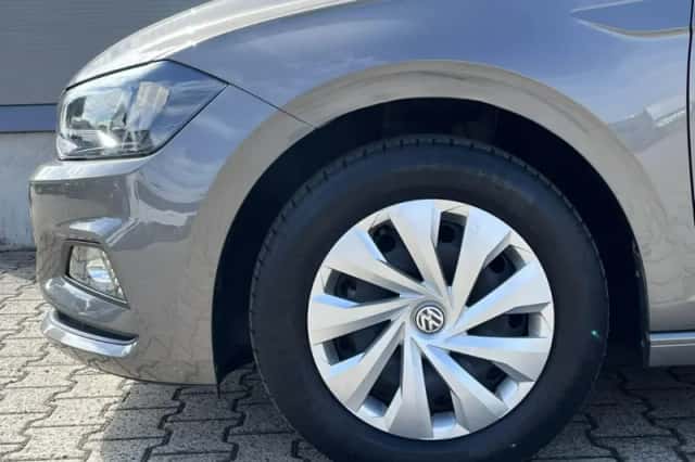 Volkswagen Polo (2019) thumbnail 15