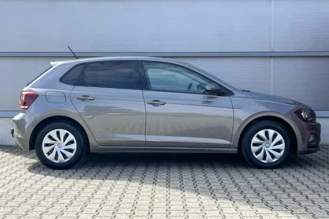 Volkswagen Polo (2019) thumbnail 3