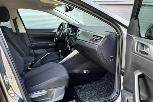 Volkswagen Polo (2019) thumbnail 35