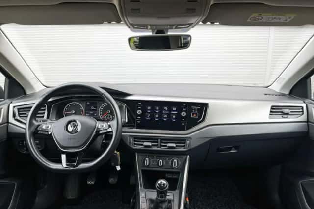 Volkswagen Polo (2019) thumbnail 5