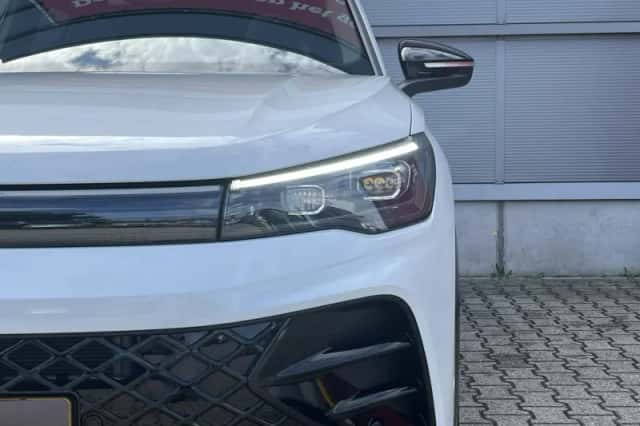 Volkswagen Tiguan (2026) thumbnail 7