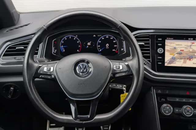 Volkswagen T-Roc (2018) thumbnail 21