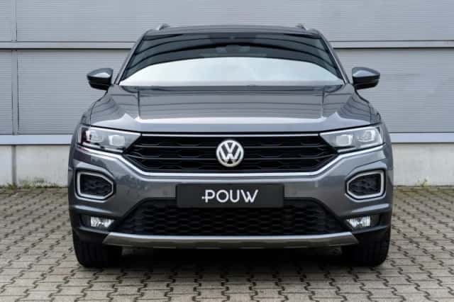 Volkswagen T-Roc (2018) thumbnail 8