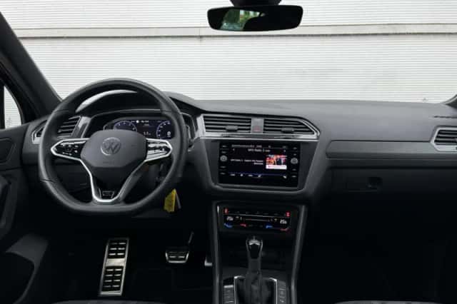 Volkswagen Tiguan (2023) thumbnail 5